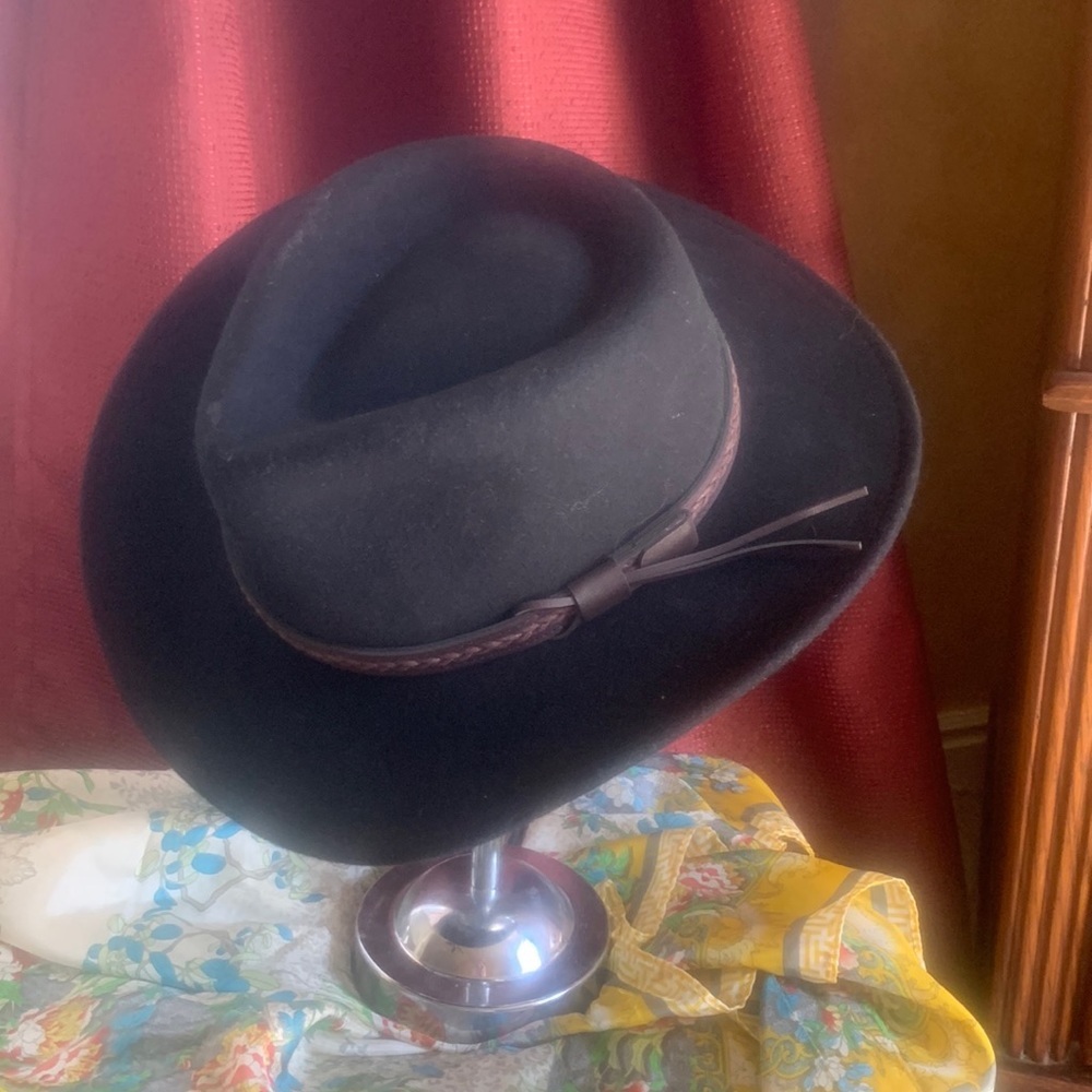 Black wool “cowboy” shaped hat
